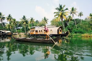 Read more about the article The Enchanting Backwaters of Kerala: A Guide to Houseboat Adventures